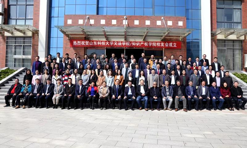 1555425010807655.jpg 合影.jpg